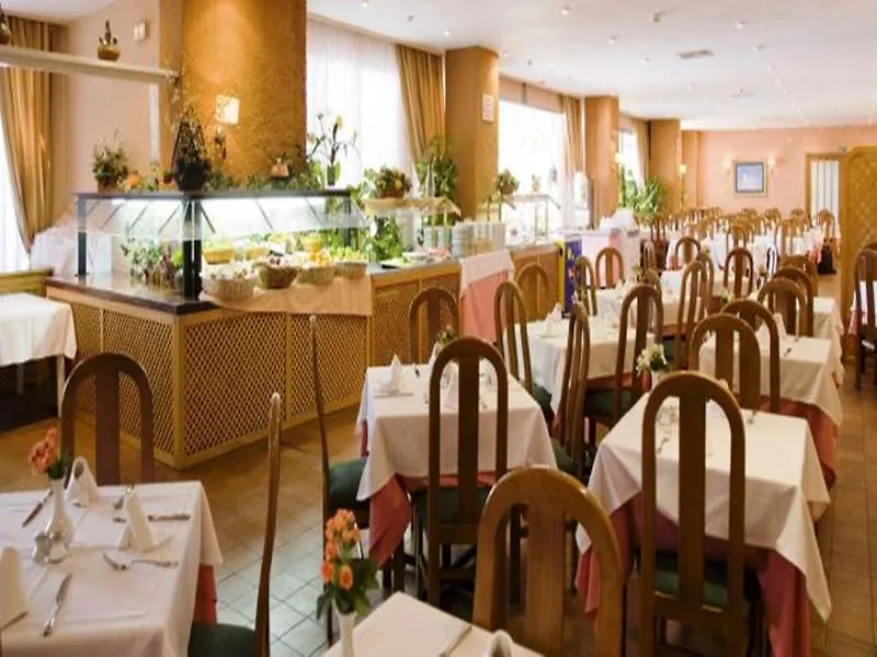 Hotel Globales Mimosa à Palmanova 4*,